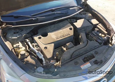 2015 Nissan Altima 2.5 S из США, поврежденный, VIN 1N4AL3AP8FN918525